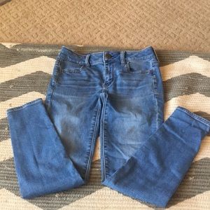 American Eagle super stretch jeans